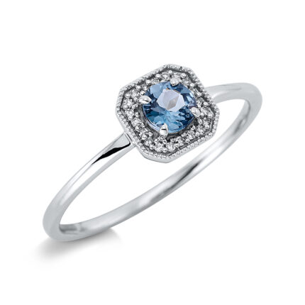 Farbstein und Diamantringe
